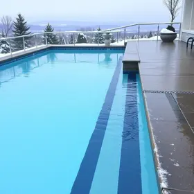 piscina vazia